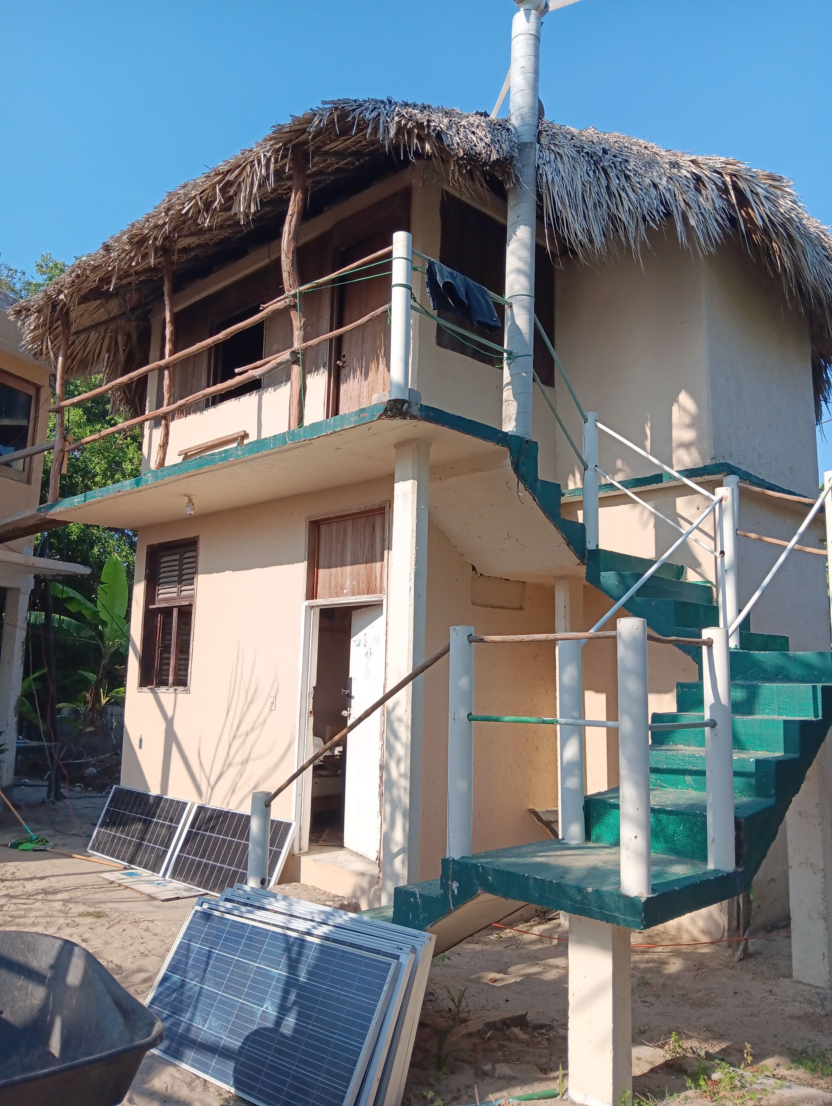 Estudio básico, vistas a la playa | Exterior
