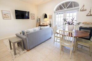 Smart TV - Sandbar Suite | 2 bed/2 bath apartment with patio overlooking Front Street (Key West)