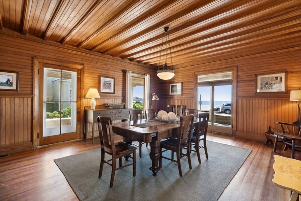Dining - Gooch’s Historic Oceanfront was the First House to be built on Gooch’s Beach in the year 1896. There was an apple orchard surrounding the house and along the beach. It has remained in the family ever since and was recently sold with the promise to (Kennebunk)