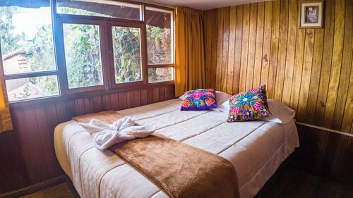 CHARMING WOODEN APART IN CENTRAL CUSCO