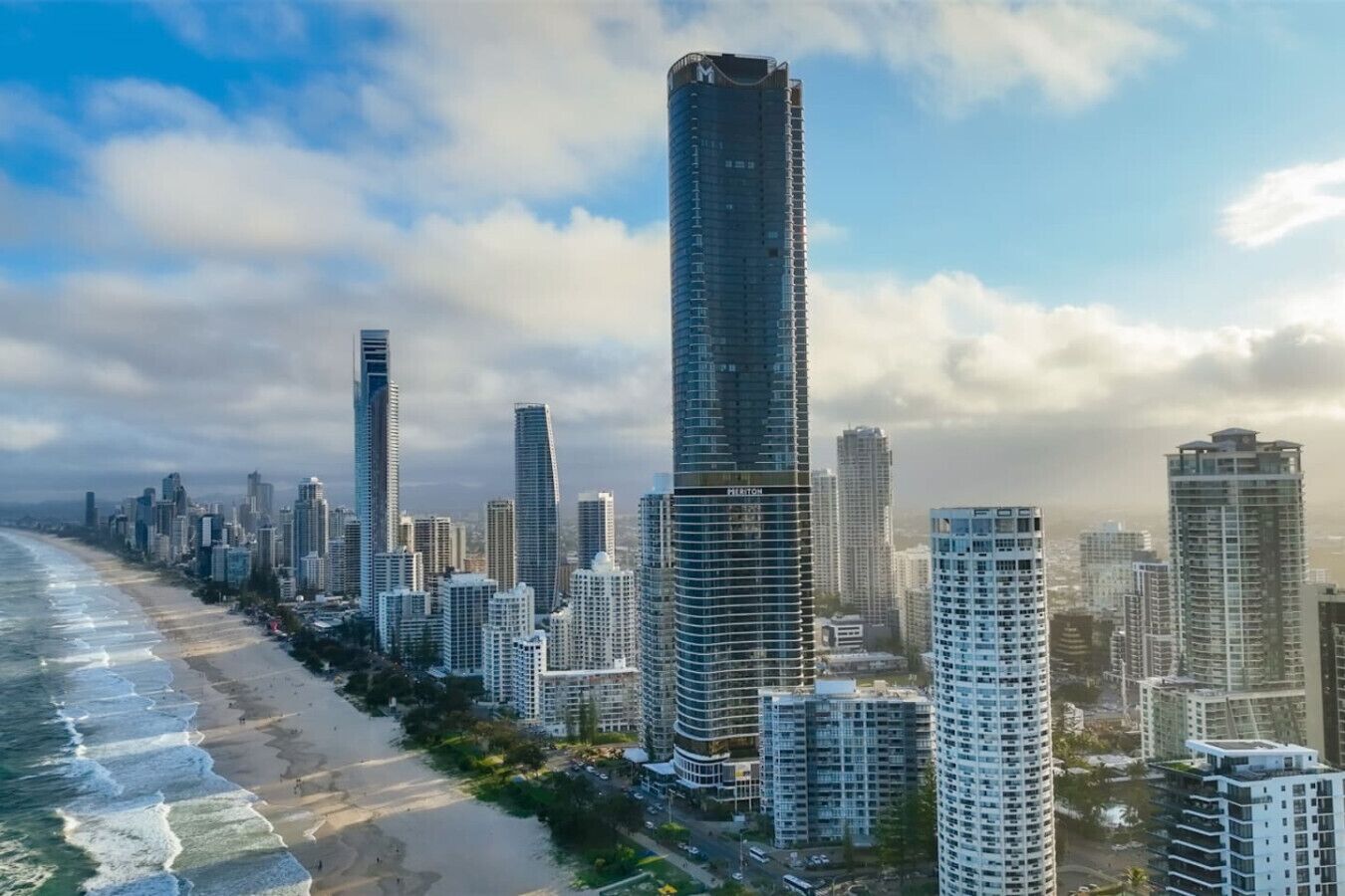 Una spiaggia nelle vicinanze