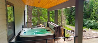 Sleeps 14 • Hot Tub • Sauna •Fire Pit • New Build!