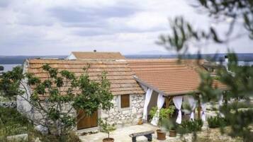 Apartment | Exterior