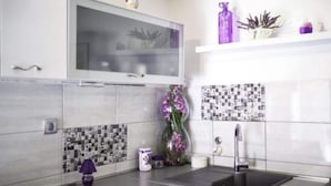 Apartment | Private kitchen - Cozy Apartment Near Raslina Beach (Sibenik)