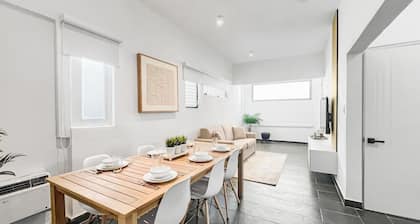 Casa Canova | Centric First Floor Apt @ San Juan