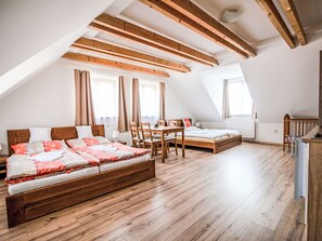 4 chambres, accès à Internet