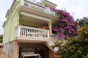 Apartment | Terrace/patio - Apartment Near Stunning Malo Vitra Beach (Vodice)
