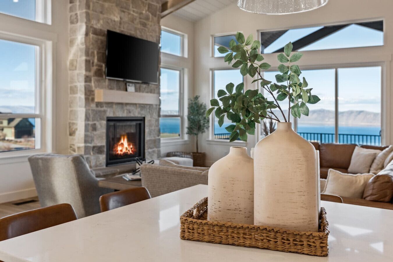 智能电视、壁炉、乒乓球