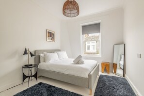 4 chambres, bureau, fer et planche à repasser, Wi-Fi gratuit