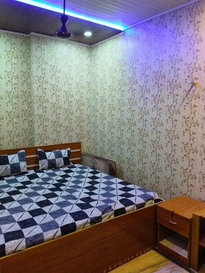 Wi-Fi gratuit, draps fournis