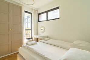 Comfort Apartment, Patio, Garden View | 1 bedroom, iron/ironing board, free WiFi