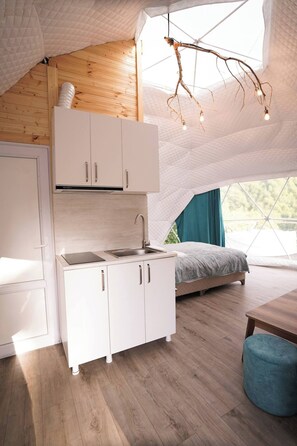 1 bedroom, bed sheets - Glamping Machakhela (Chikuneti)