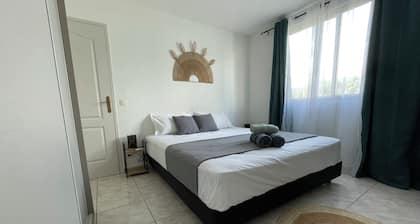 Appartement Tahiti proche hĂŽpital,wifi,A&C,Piscine