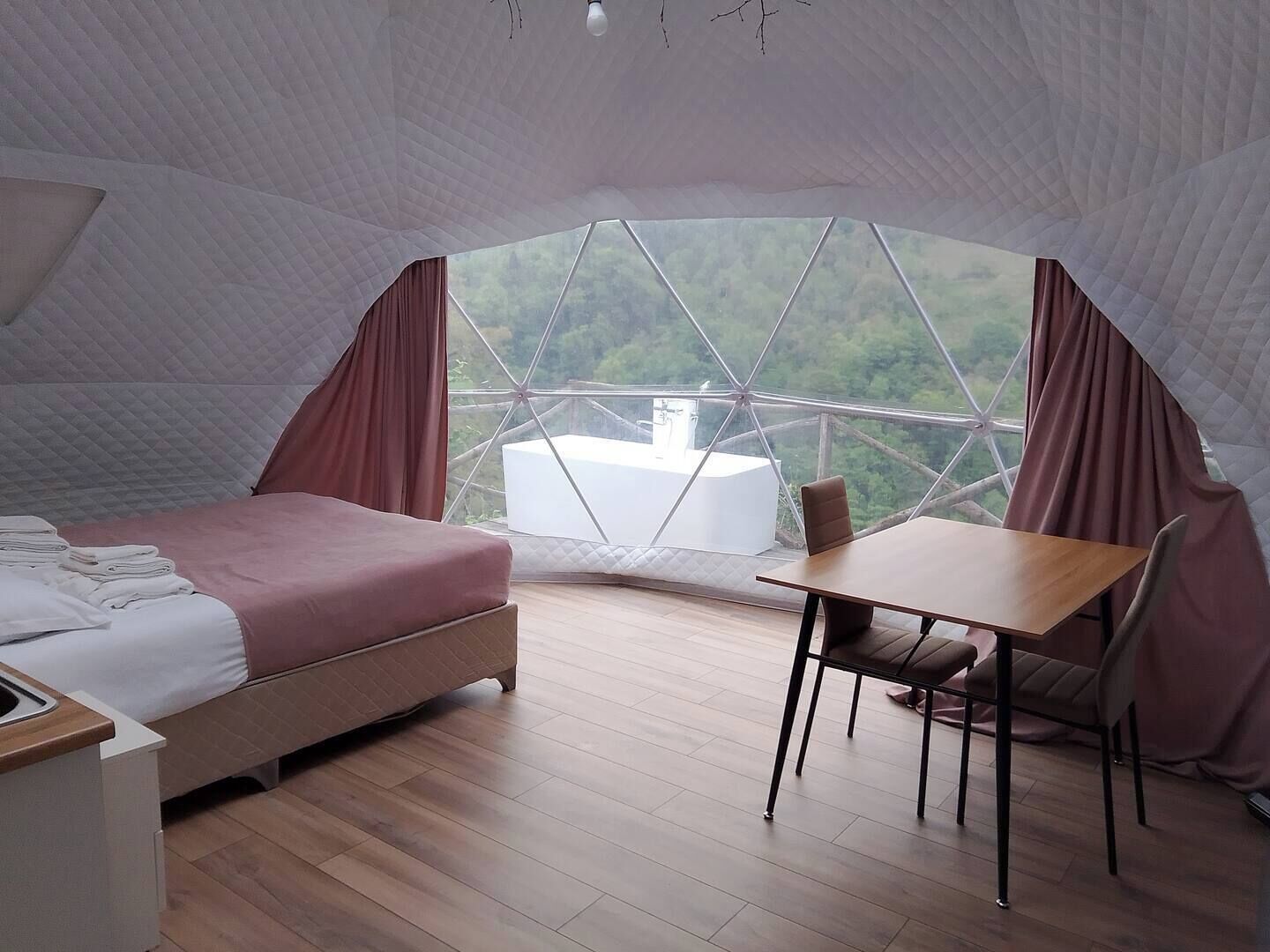 1 quarto, roupa de cama