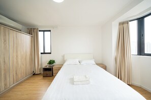 Comfort-Apartment, 5 Schlafzimmer, Nichtraucher, Stadtblick | 5 Schlafzimmer, kostenloses WLAN