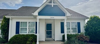 Beaufort Bungalow, 3 Bedroom w/ all New Furniture