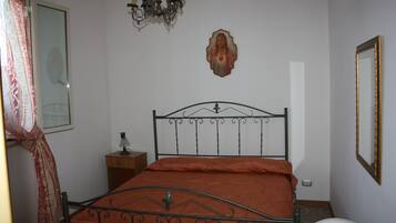 2 camere, ferro/asse da stiro, Wi-Fi, lenzuola