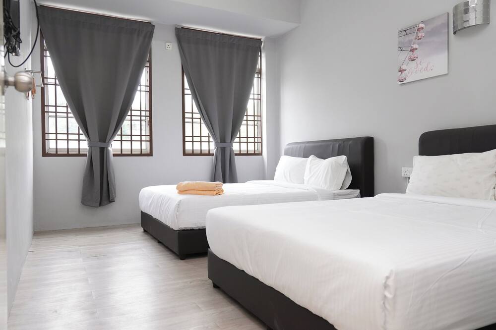 Ir inn Hotel