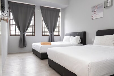 Ir inn Hotel