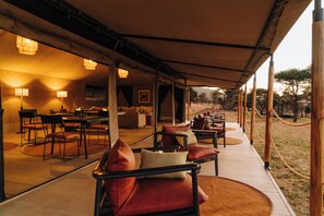 Restaurant - Awali Serengeti Camp (Bariadi)