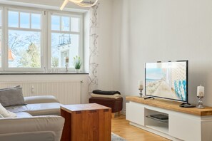 TV, DVD player, stereo