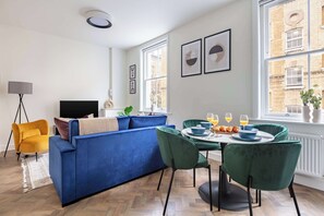 Smart-tv en een kantoor