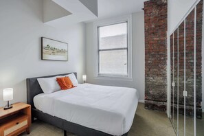 2 chambres, bureau, fer et planche à repasser, Wi-Fi