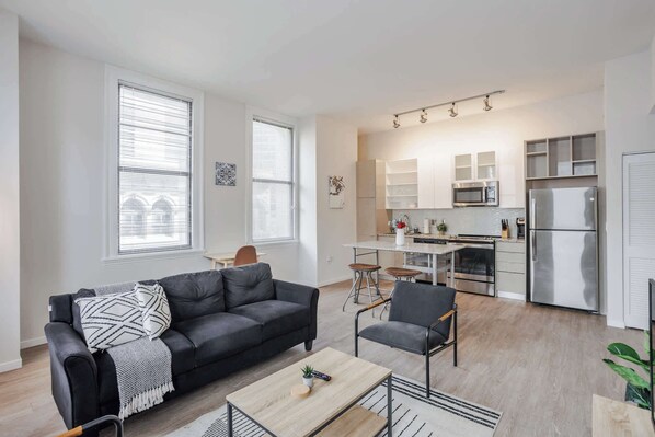 Télévision, espaces bureaux