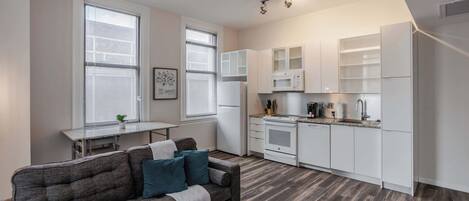 تلفزيون، مكتب