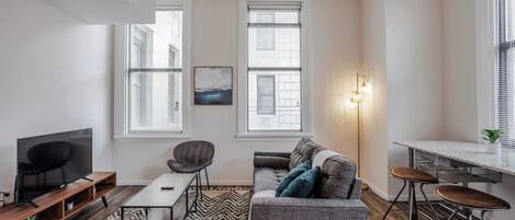 Fernseher, Arbeitsbereiche