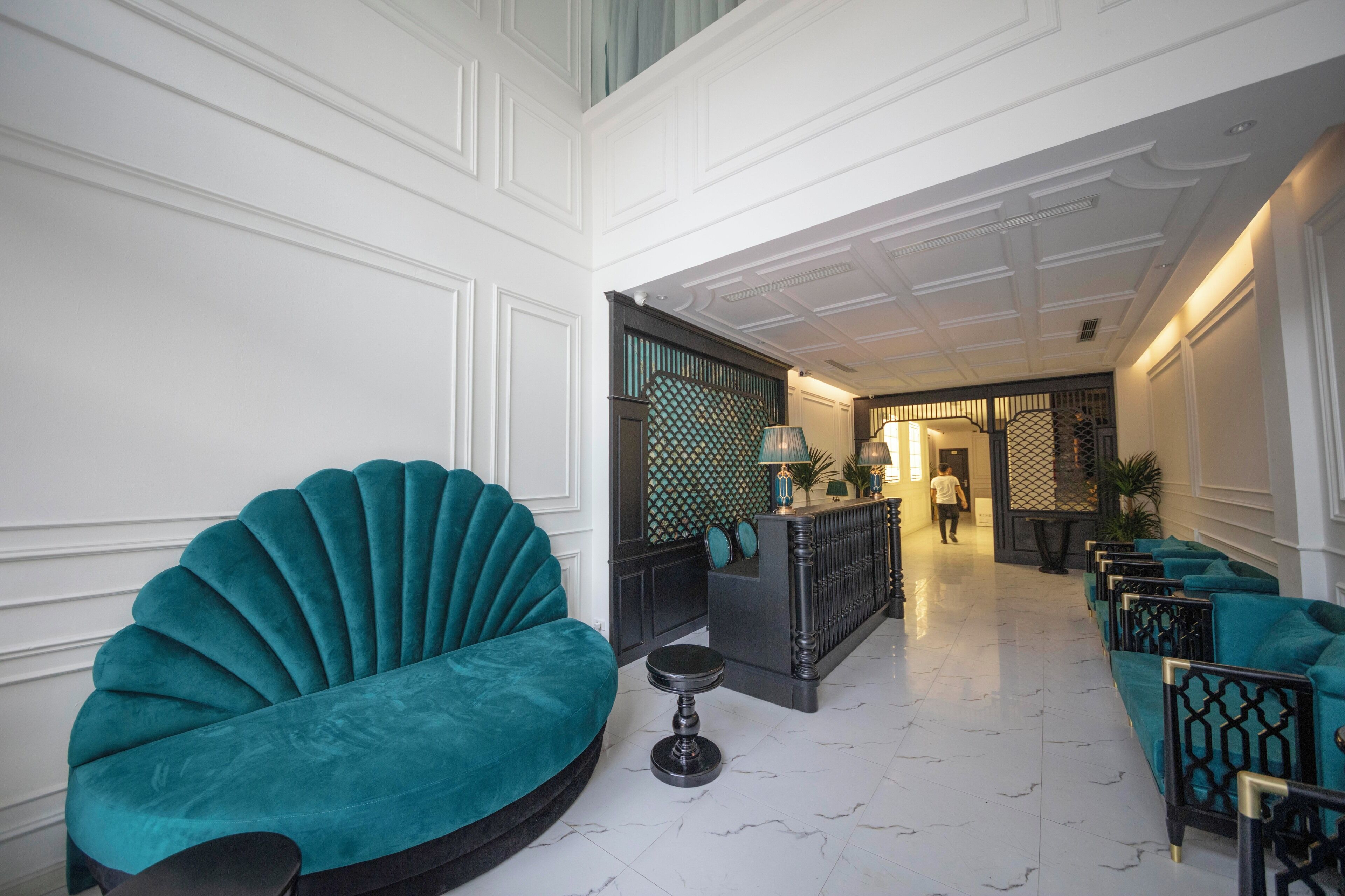 Foto - Azen Lakeside Hotel & Travel