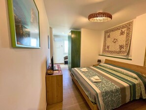 Deluxe appartement, 2 slaapkamers, keuken, uitzicht op zee | Individueel gedecoreerd, individueel gemeubileerd