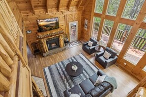 TV, fireplace, offices