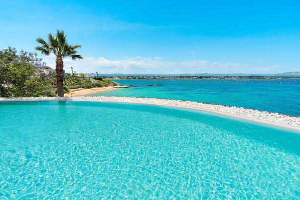 Una piscina riscaldata