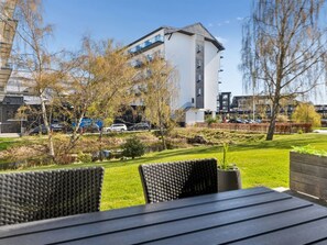 Outdoor dining - "Epiphania" - 130m from the sea by Interhome (Helsingør)
