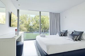 6 bedrooms, iron/ironing board, travel cot, free WiFi - My Rental Homes - Villa Splendente with sea view and private pool (San Jose)