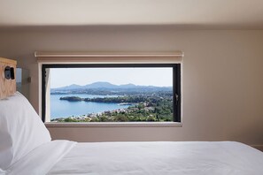 3 bedrooms, iron/ironing board, free WiFi