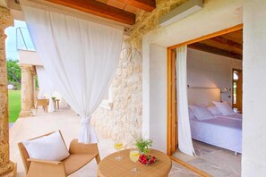 4 soverom, strykejern/-brett og wi-fi (inkludert)