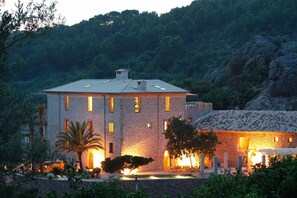 Exterior - My Rental Homes - Villa Arch with garden, private pool and air conditioning (Soller)