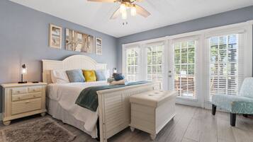 5 bedrooms, desk, iron/ironing board, travel cot