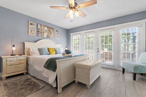 5 bedrooms, desk, iron/ironing board, travel crib