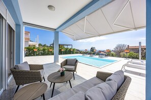 Pool - Modern Villa Novek with Pool and Sea View (Diminići)