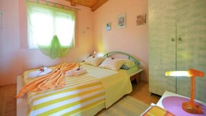 1 bedroom - 1 Bedroom Apartment With a sea View (Murter-Kornati)