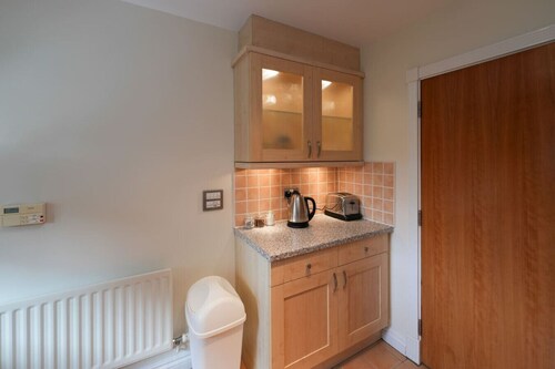 Turnberry Apartments 2G