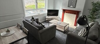 3-Bed Apartment Central Greenock
