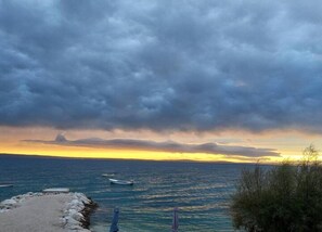 View from property - Apartment Near Beautiful Zatoglav Beach (Rogoznica)