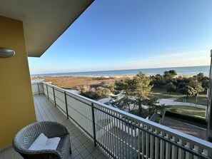 Apartment, Smoking | 3 bedrooms - Biloba 64 in Bibione (San Michele al Tagliamento)