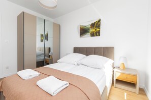 Apartament Comfort | 2 dormitoris, planxa i posts de planxar i wifi gratuïta