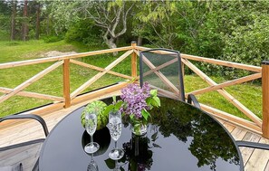 Outdoor dining - 2 bedroom awesome home in Visby (Visby)