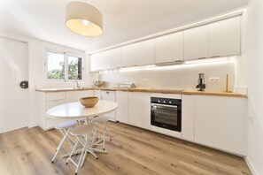 Fridge, microwave, oven, dishwasher